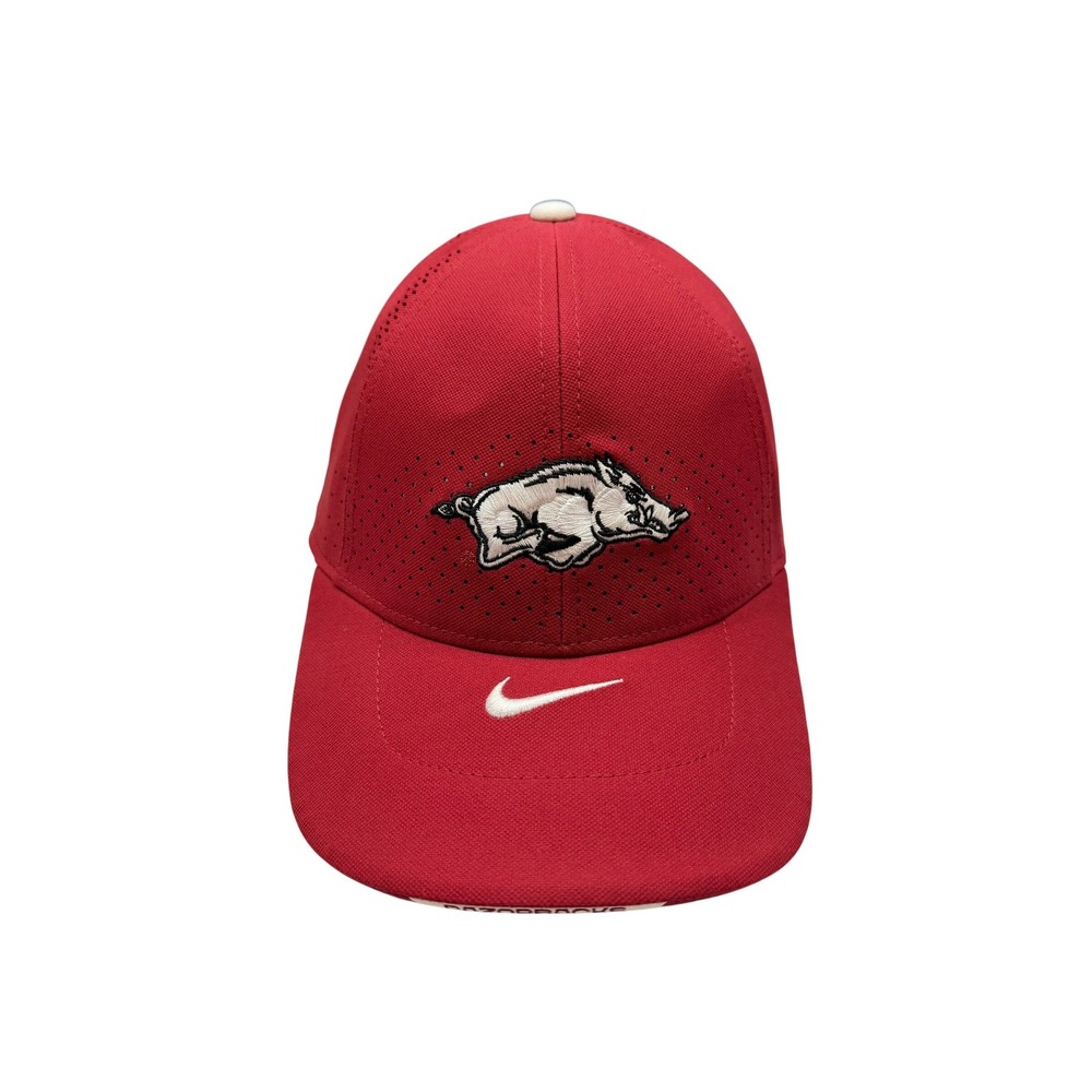 Nike Arkansas Razorbacks Hat‎ Mens Red Legacy91 Dri-FIT On-Field Adjustable OSFM